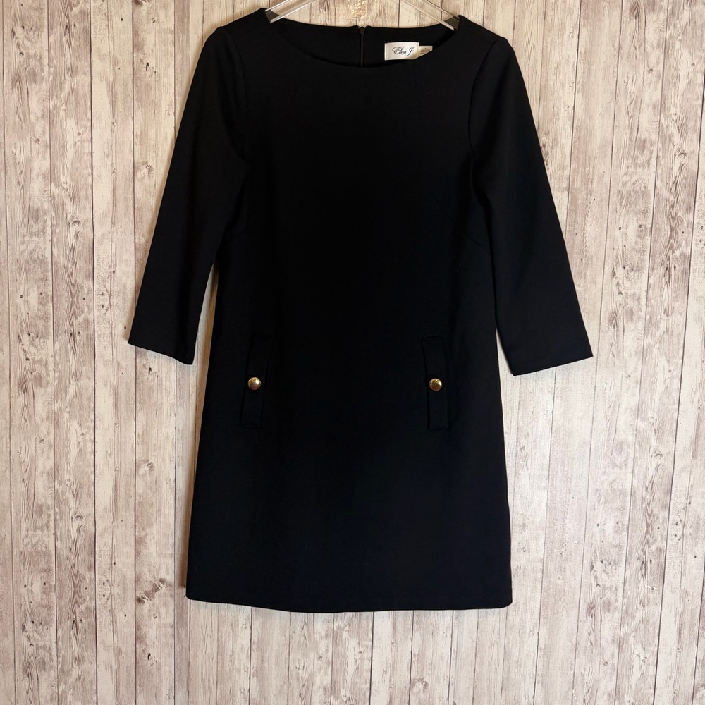 Eliza J Black Ponte Double Gold Button 3/4 Sleeve Shift Dress